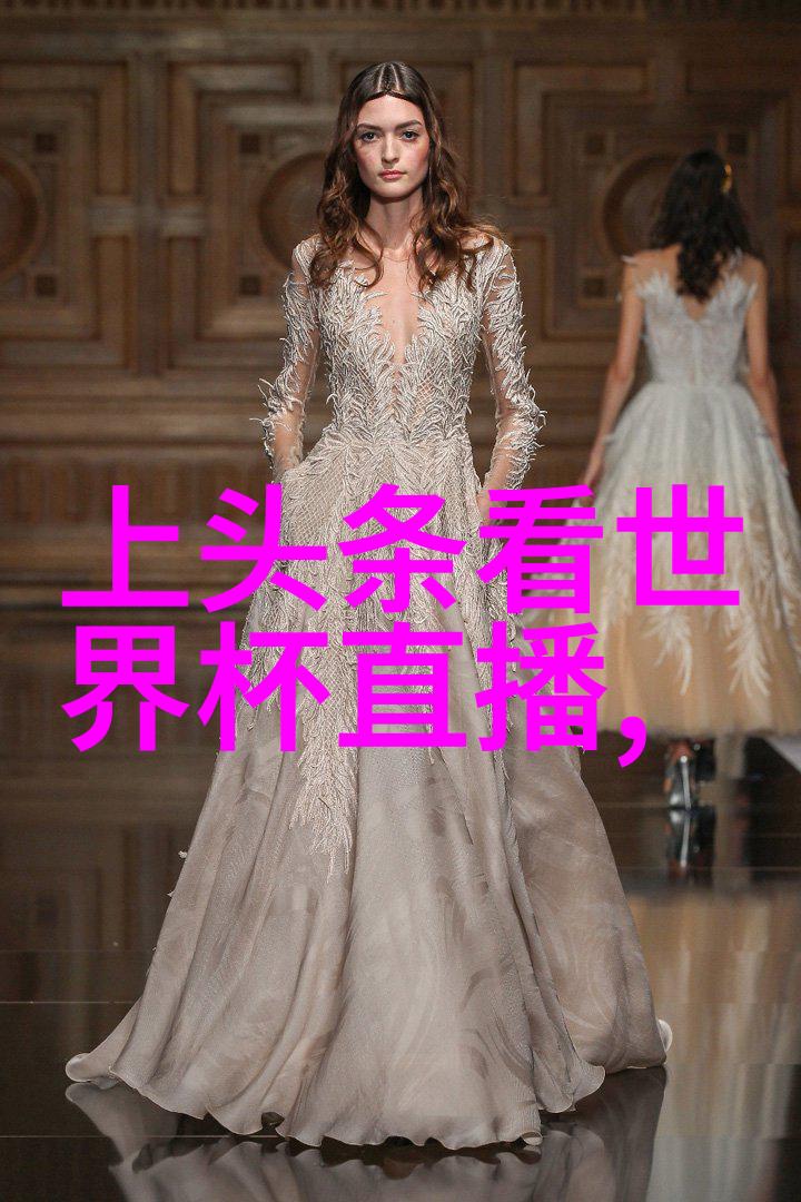 公交车车站最后一排被多人玩我是不是该去看看怎么回事