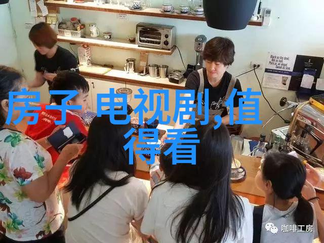 诱惑镜头下的秘密花园揭秘摄影师如何捕捉女性魅力的艺术