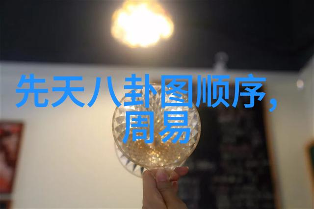 美女艺术写真画中游的裸露真谛