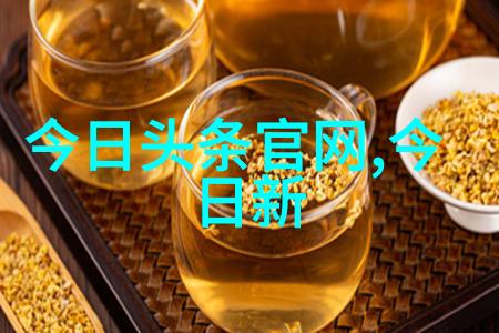 李小璐婚纱开心娱乐app下载反复探索婚纱设计师的完美之作