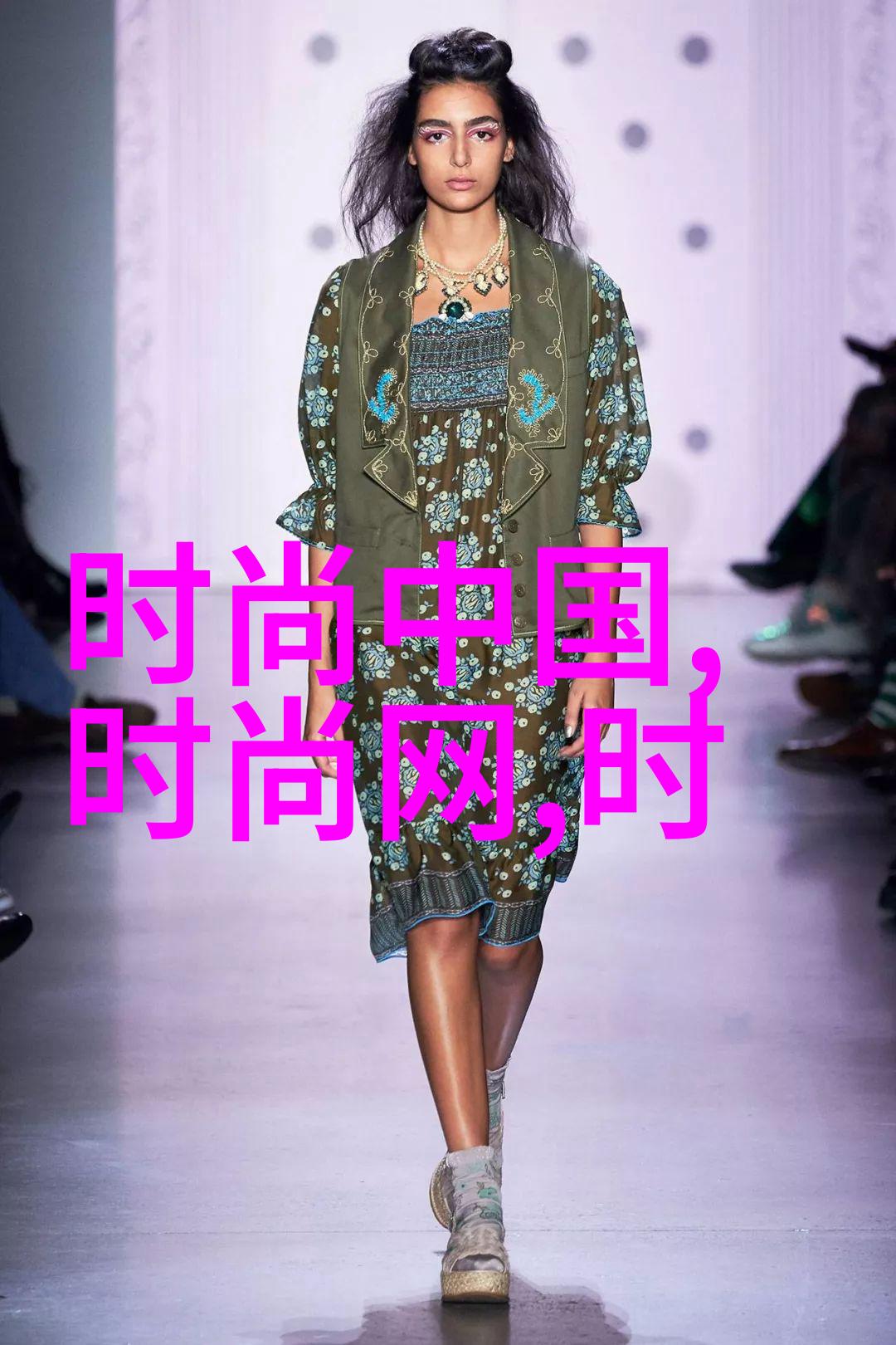 解读古籍中的八卦图符号与智慧的深度