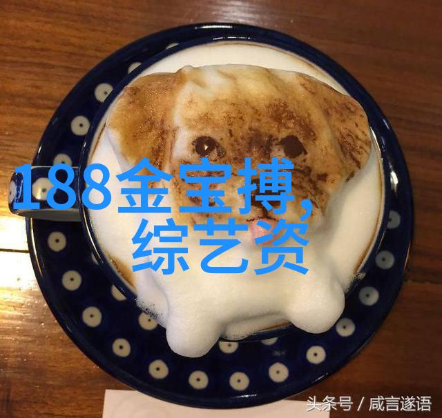什么因素促使现代电影制作人选择大海作为拍摄背景和主题