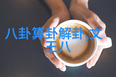 扑克之痛女生迈开腿的不仅是牌局