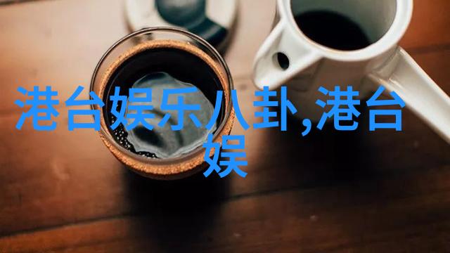 超现实主义大胆艺术写真探索人体表达的极限