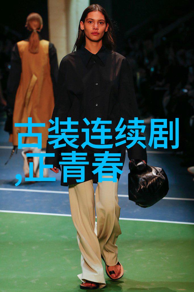 镜中花笑语春美女写真的诗意之美