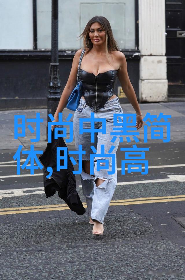宠妃沾衣我曾经的梦中情人她是那位在宫廷深处温柔如水却又能在夜色中闪耀着星辰般光芒的女子