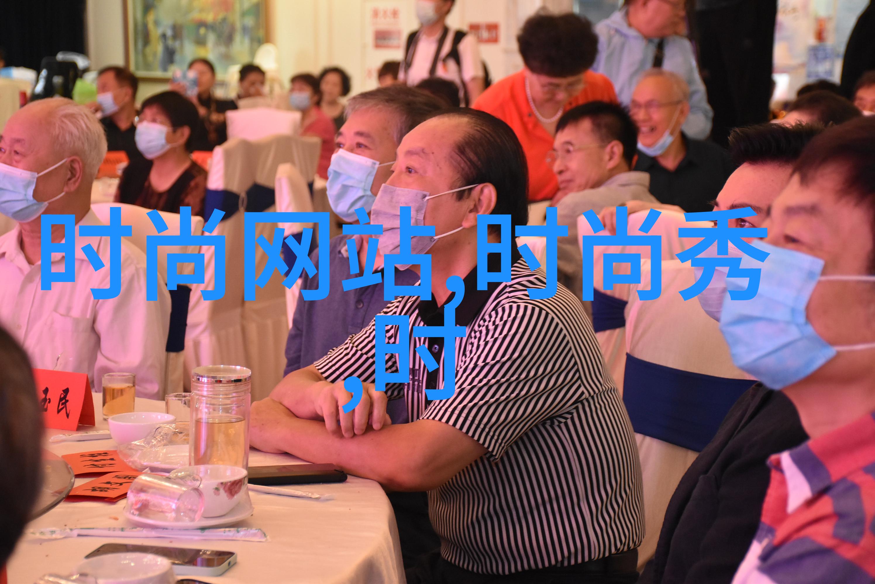 娱乐吧李玉刚老婆和女儿照片反复观赏他的幸福家庭瞬间