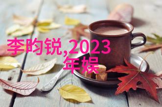 吉克隽逸演绎Millies 2013春夏时尚穿搭犹如时尚界的艺术家以其闪耀的笔触勾勒出一幅幅生动的时