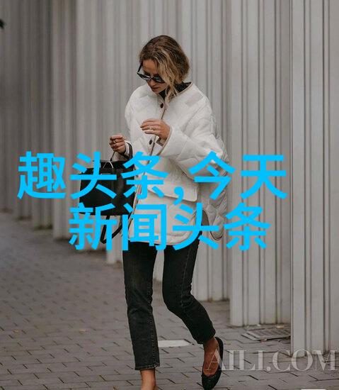 缎纹轻触探索丝袜写真的艺术与魅力
