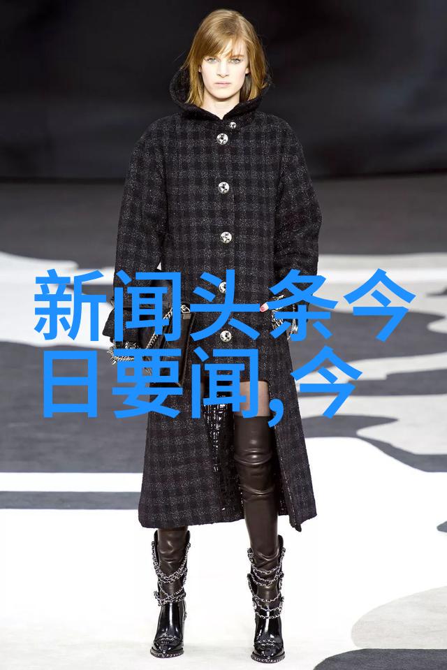 中国人民解放军举行实弹射击训练强调精准打击能力