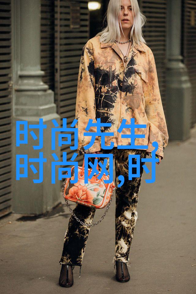 彭佳慧月儿弯中秋献礼 电台网络歌迷曲终人不散