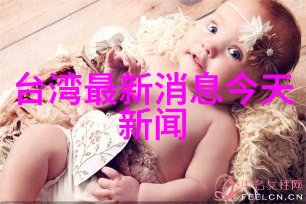 小岛阳菜的丝袜写真书kojiharu如同温柔的诗人轻声宣告着其独特魅力的发售