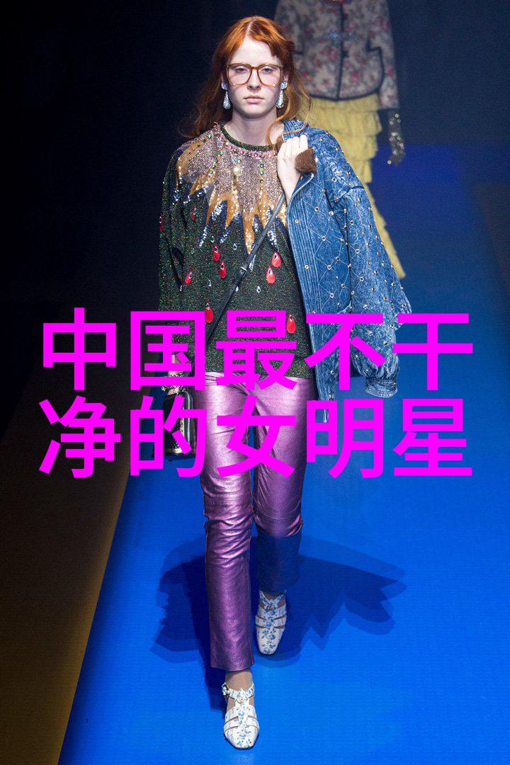 北京台春晚路透贾玲携你好李焕英剧组集体亮相民国公子咸鱼变身假少爷在自然风光中与娱乐圈星光闪耀共度佳节